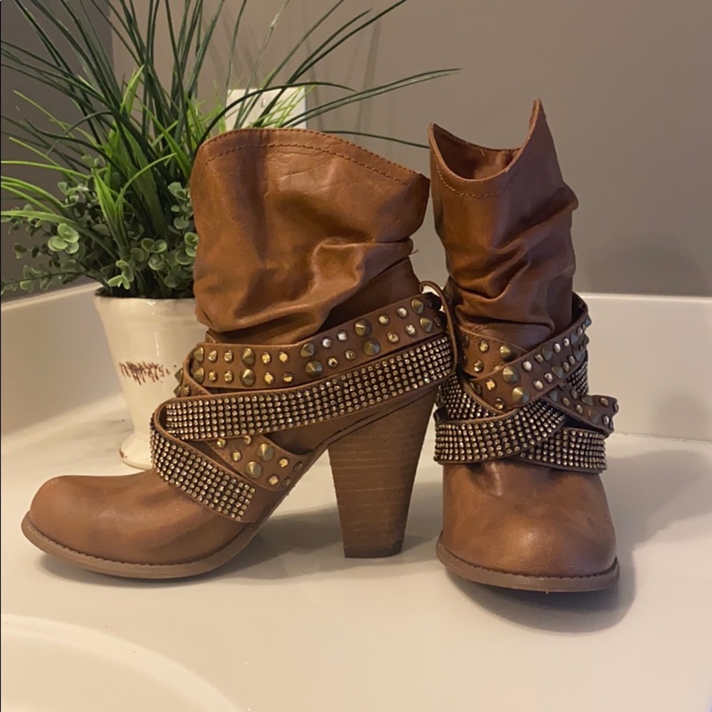 Brown bedazzled booties, size 7.5.